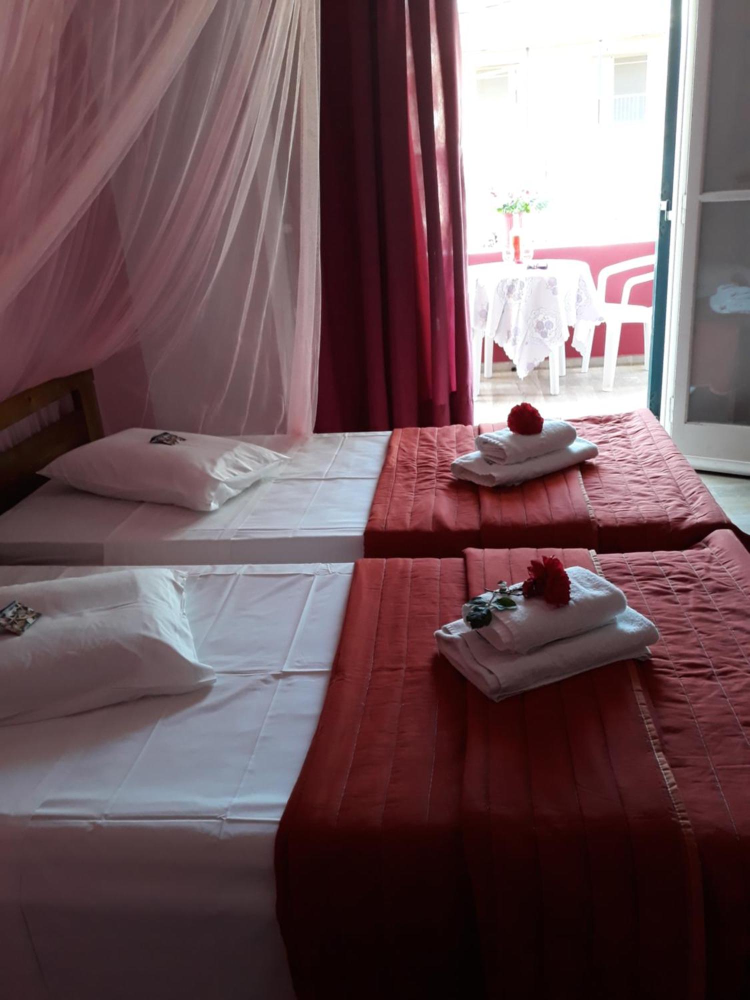 Margaritas' Rooms Agios Gordios  Exterior photo